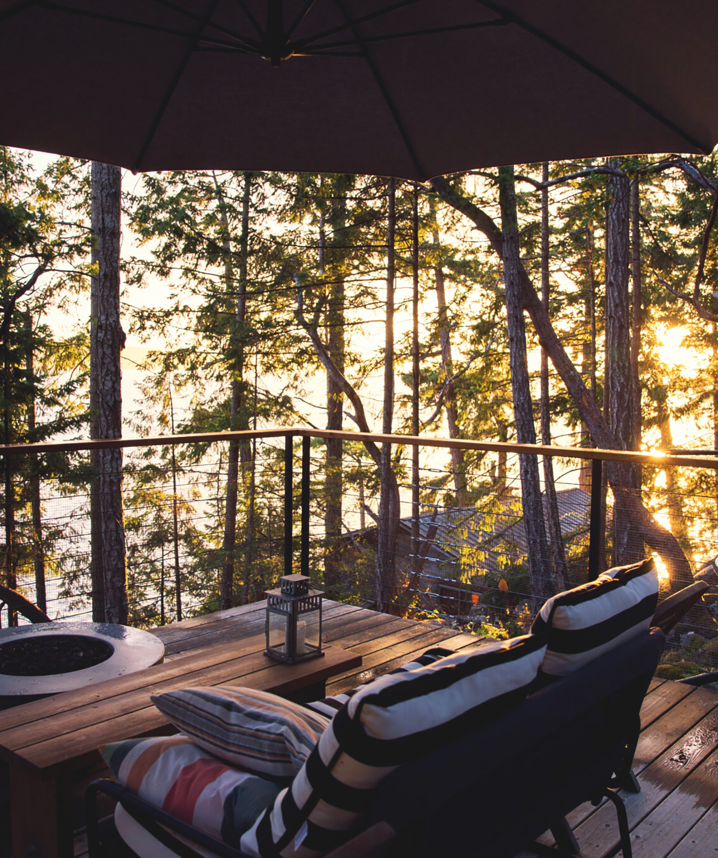 Set your heart free in the silence —　a moment of pure luxury in Karuizawa.